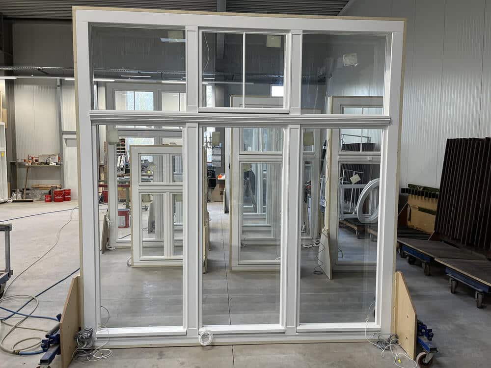 Glasfenster in Werkstatt