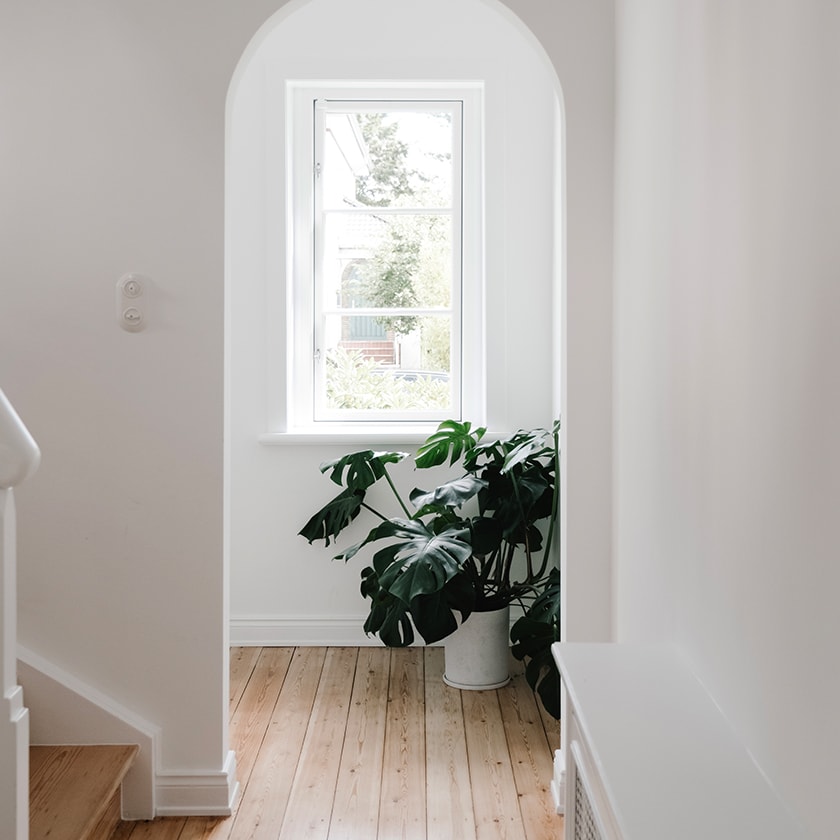 Blick durch ein dänisches Fenster in Berlin